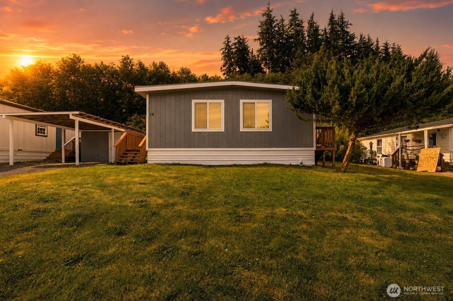 1019 Stanford Drive 16 — photo