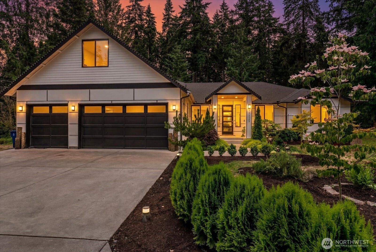 13529 Cascadian Way — photo