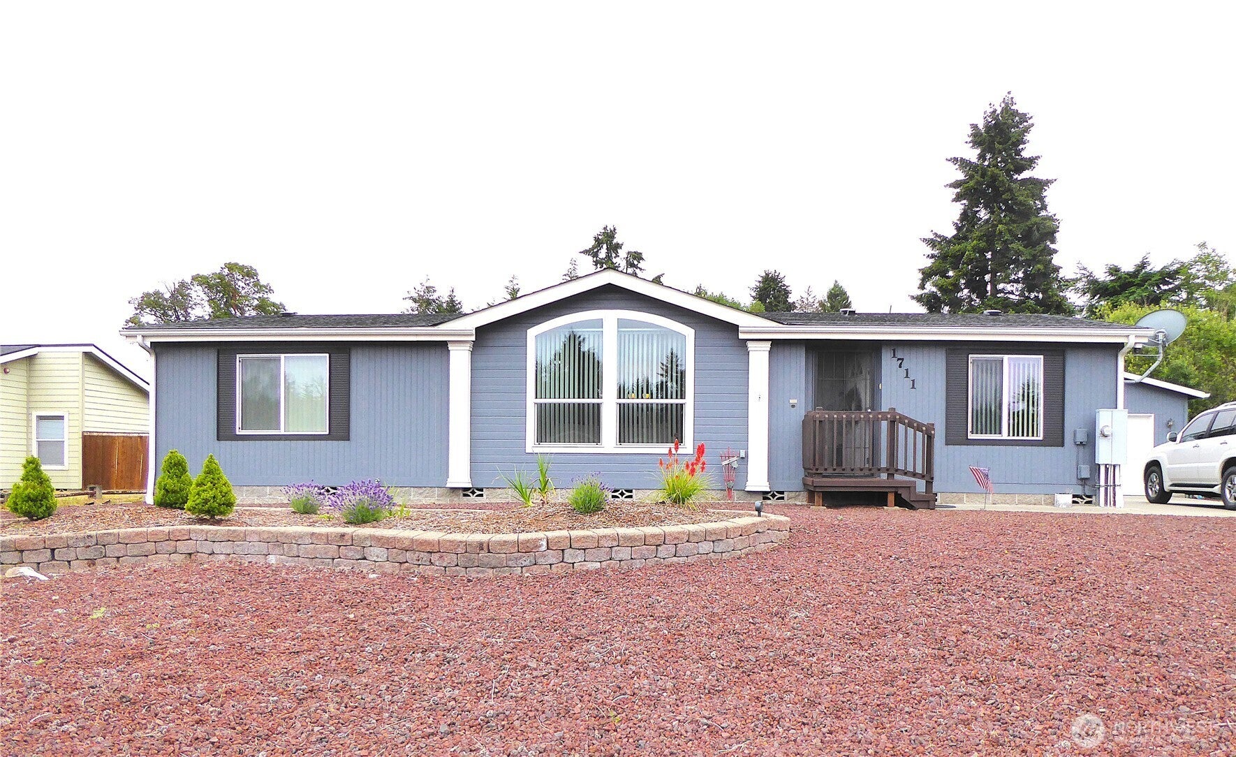 1711 S Delores Place — photo