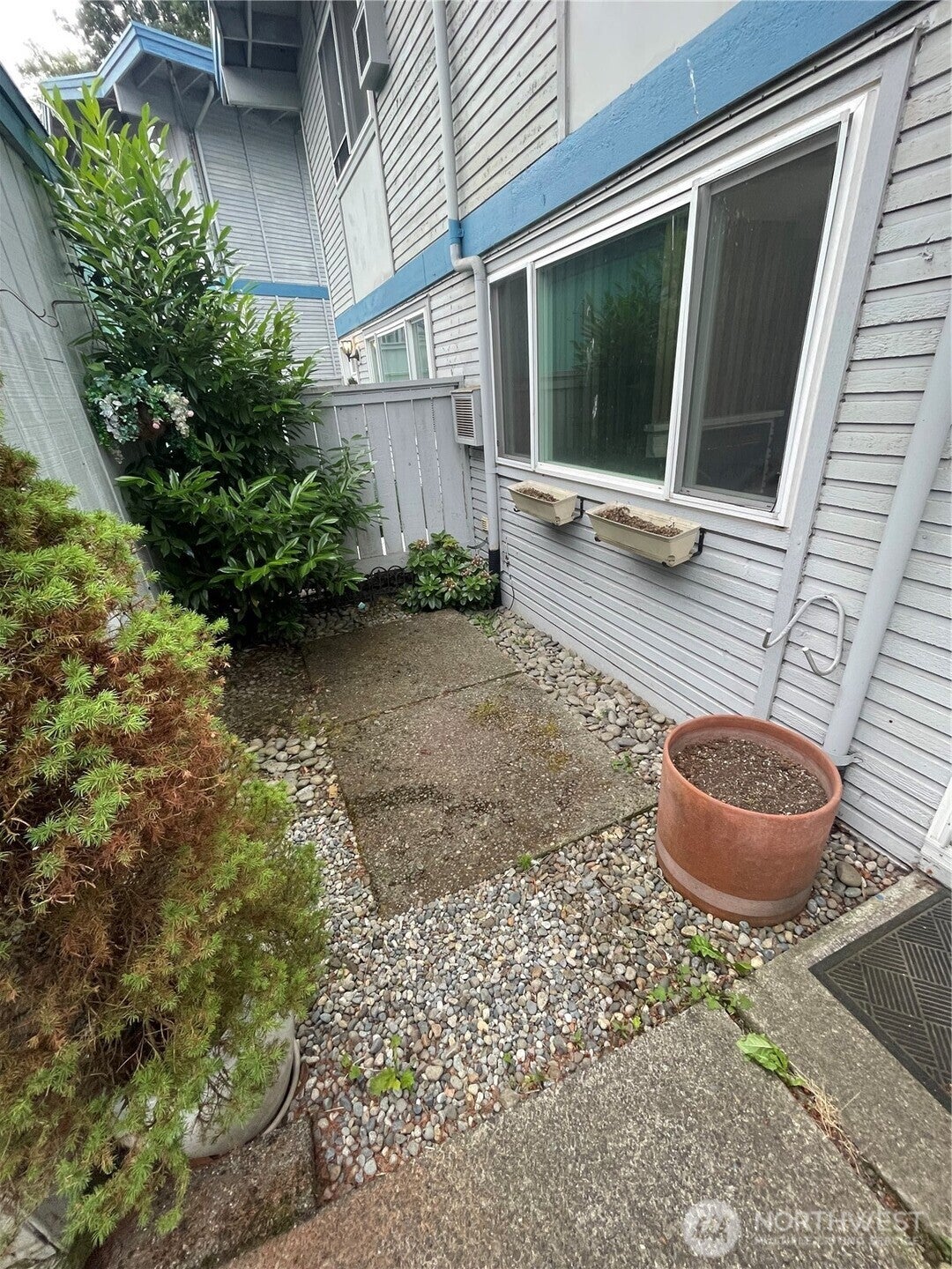 2305 S Pinebrook Lane — photo
