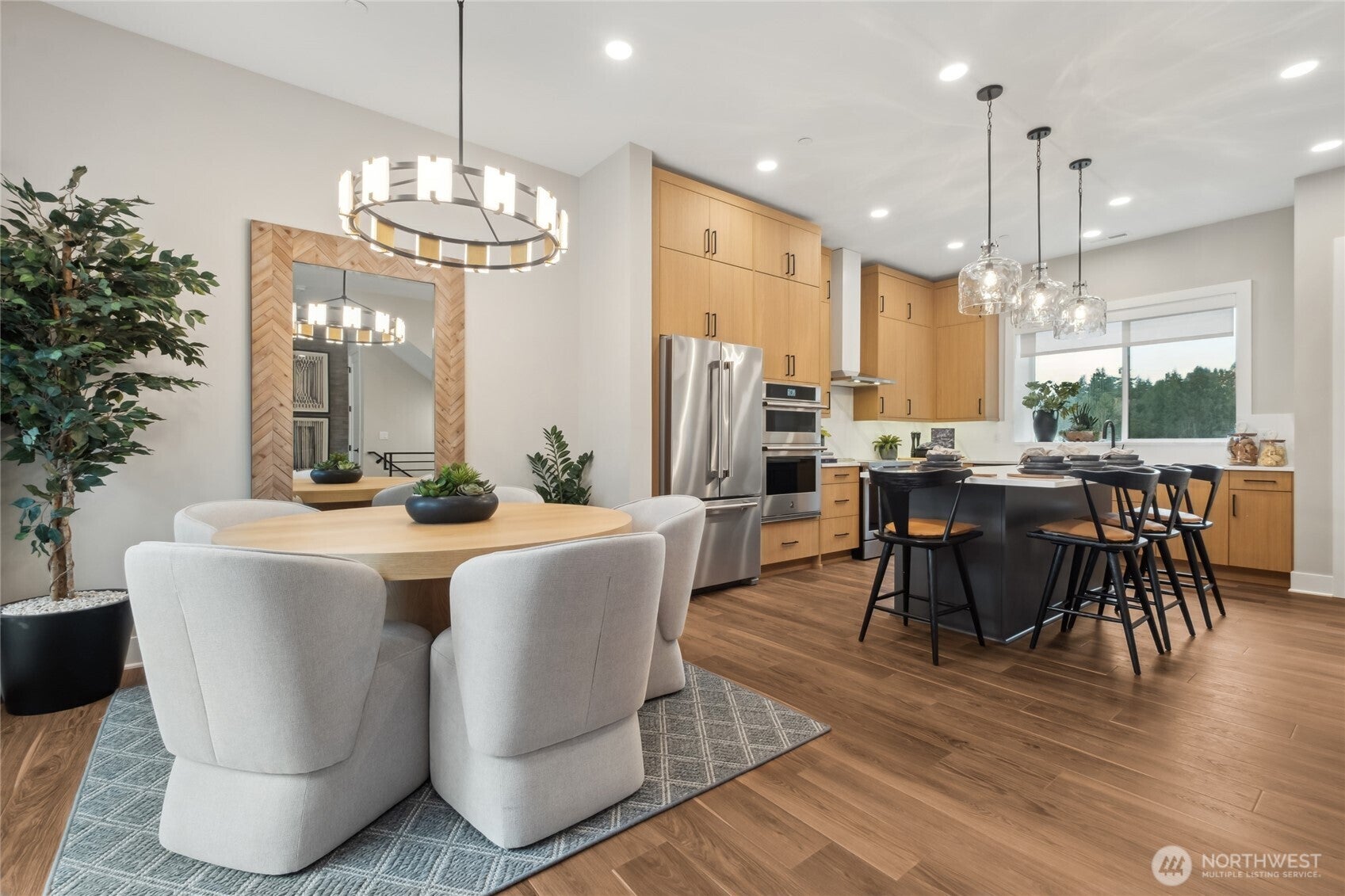 18923 99th Place NE B — photo