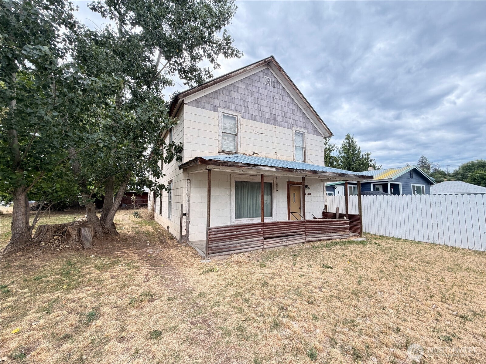 1308 Juniper Street — photo