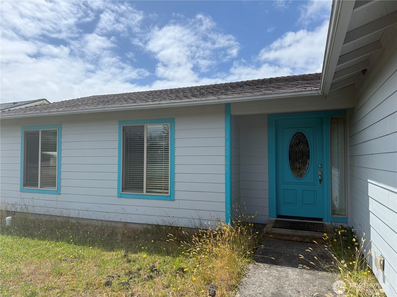 32305 I Street — photo