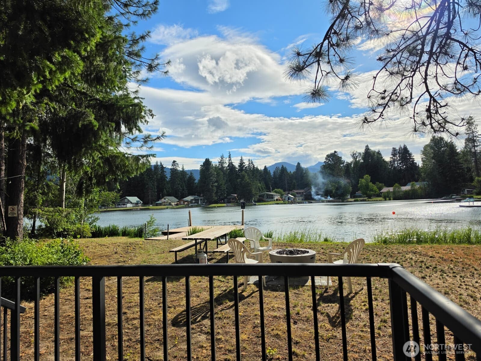 571 Wapiti Drive — photo