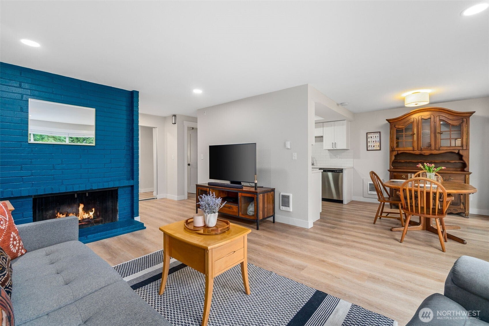 15212 NE 8th Street F13 — photo