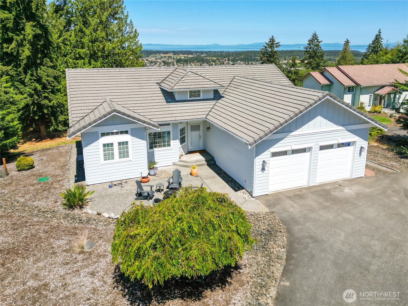 652 Fox Hollow Road — photo