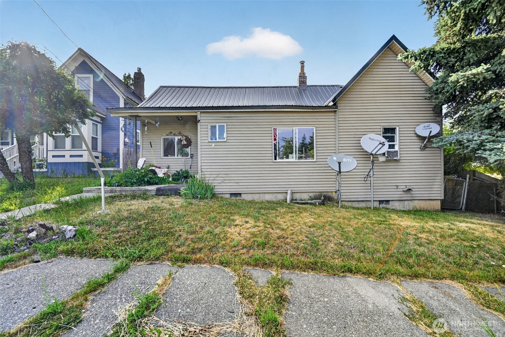 207 W Montana Avenue — photo
