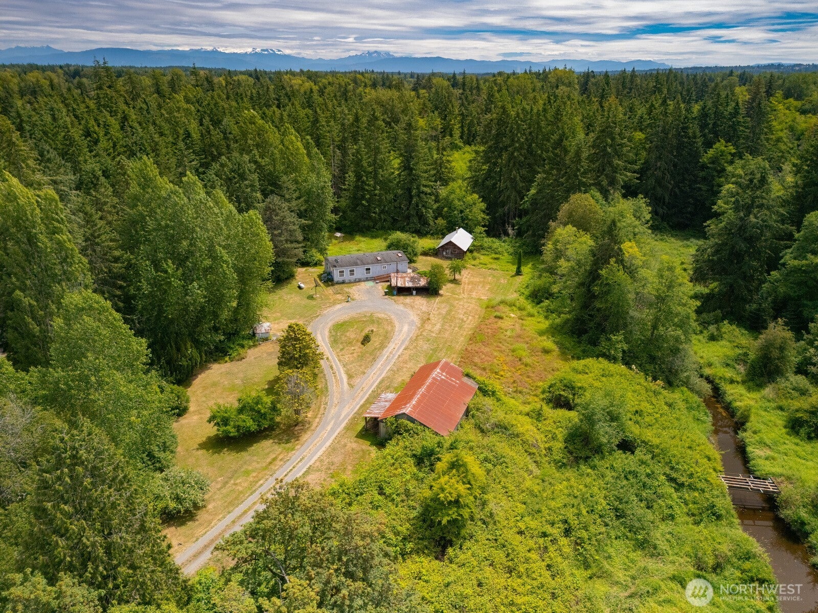 3908 Holtzheimer Trail — photo
