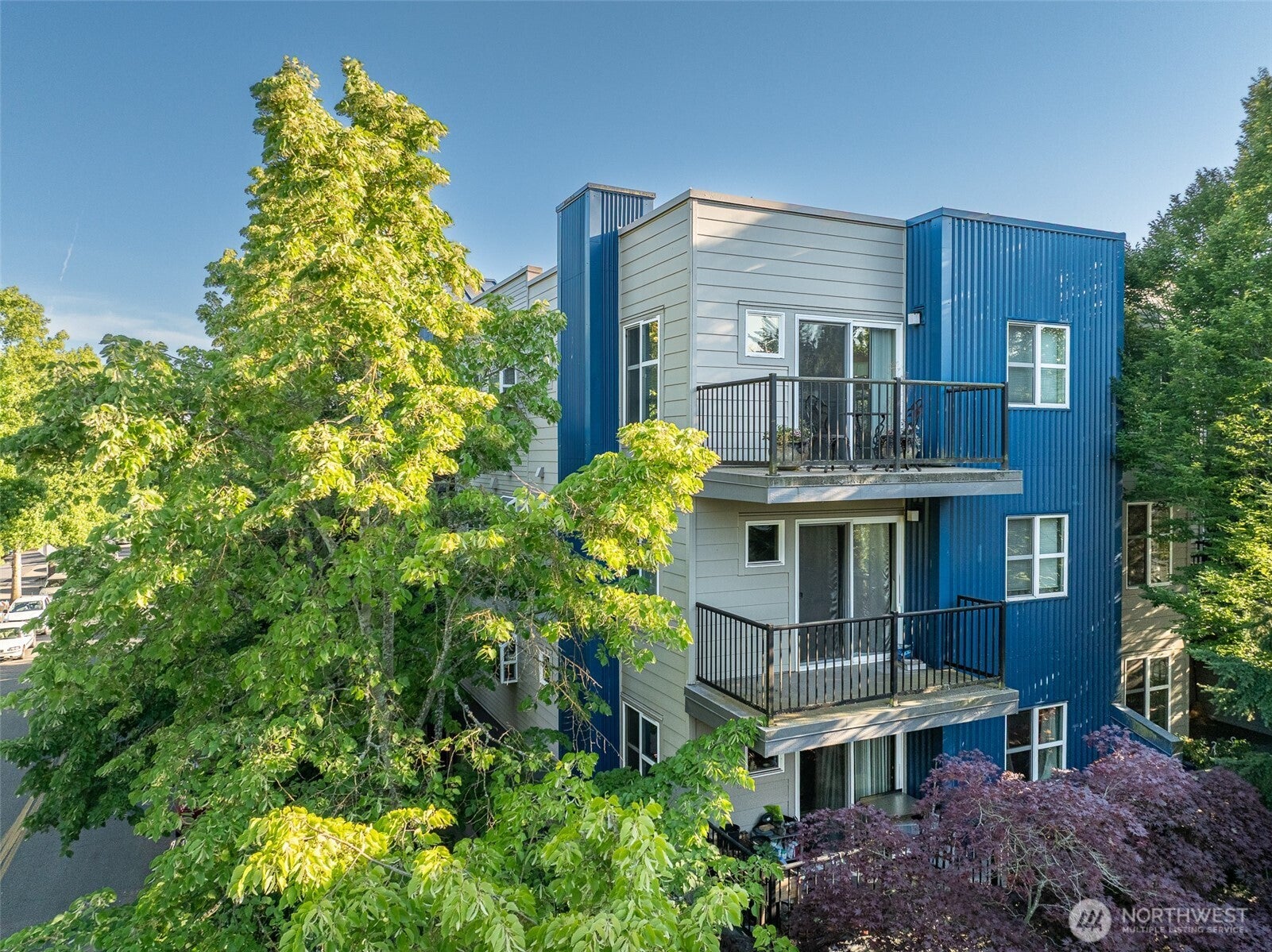 12345 Roosevelt Way NE 310 — photo
