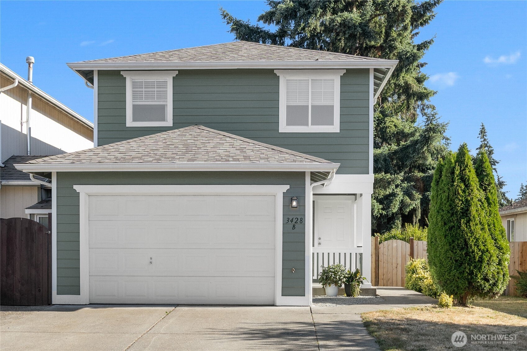 3428 178th Place NE B — photo