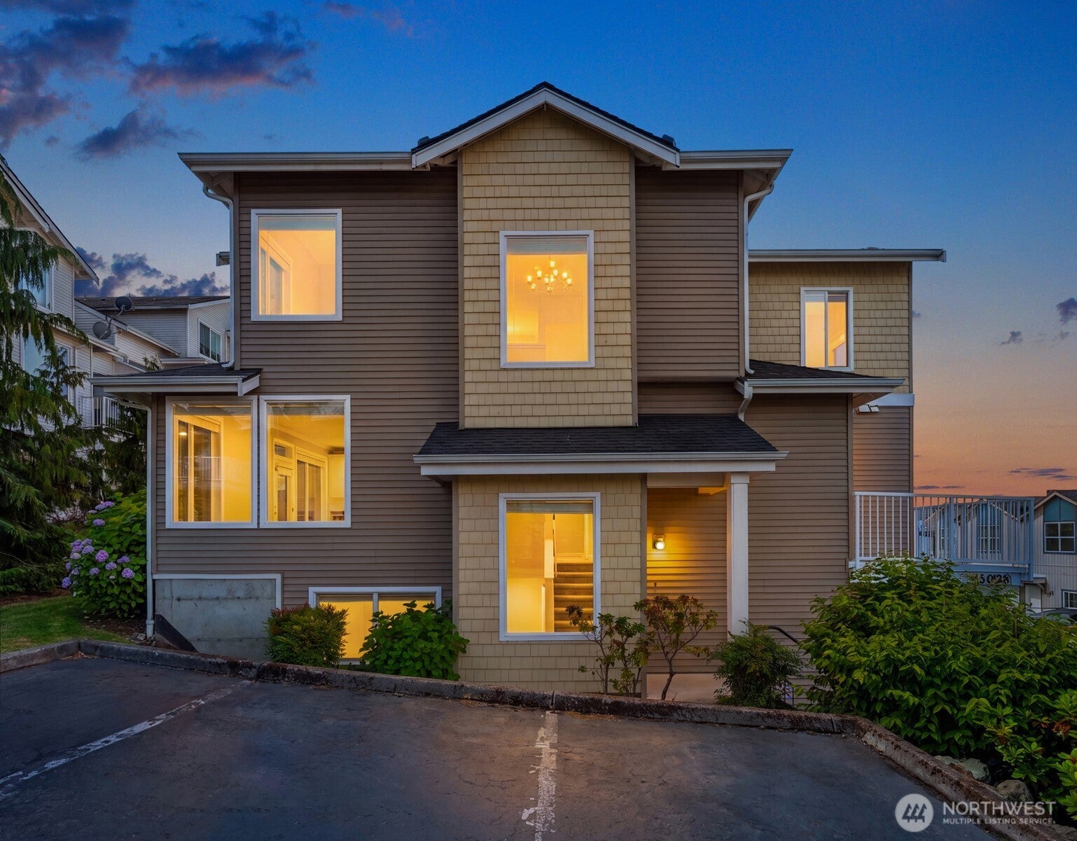 14624 1st Lane NE 104 — photo
