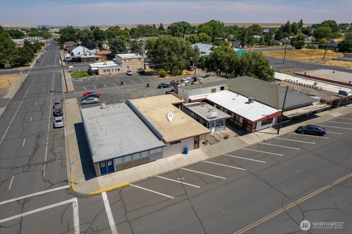 202 S Main Street — photo