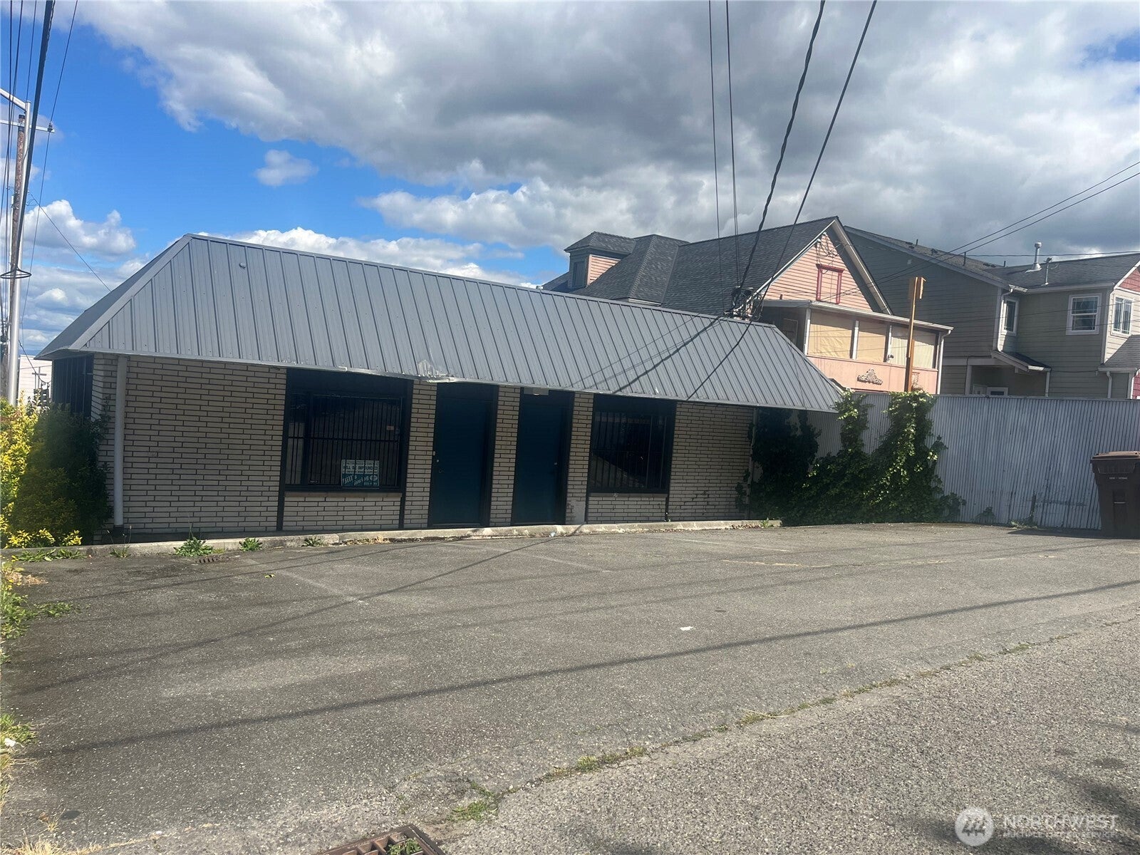2502 Tacoma Avenue S Unit B — photo