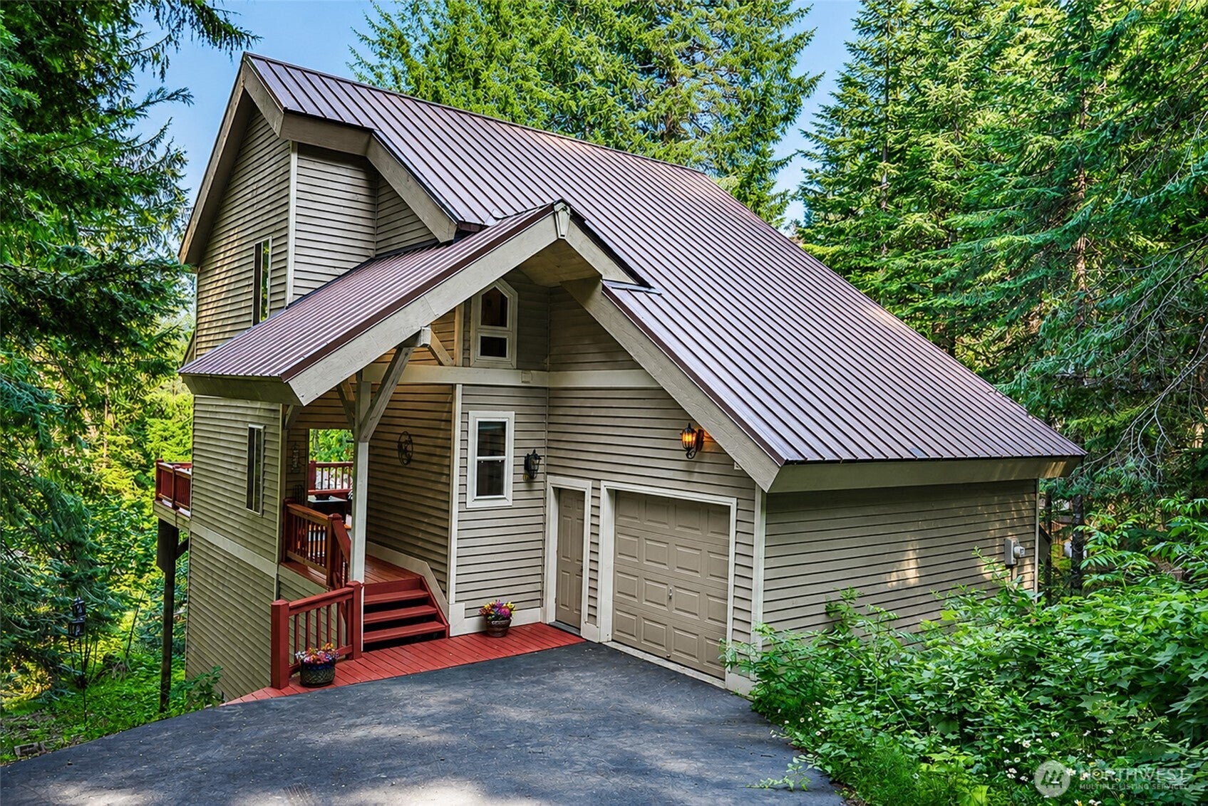 100 Alpine Lane — photo