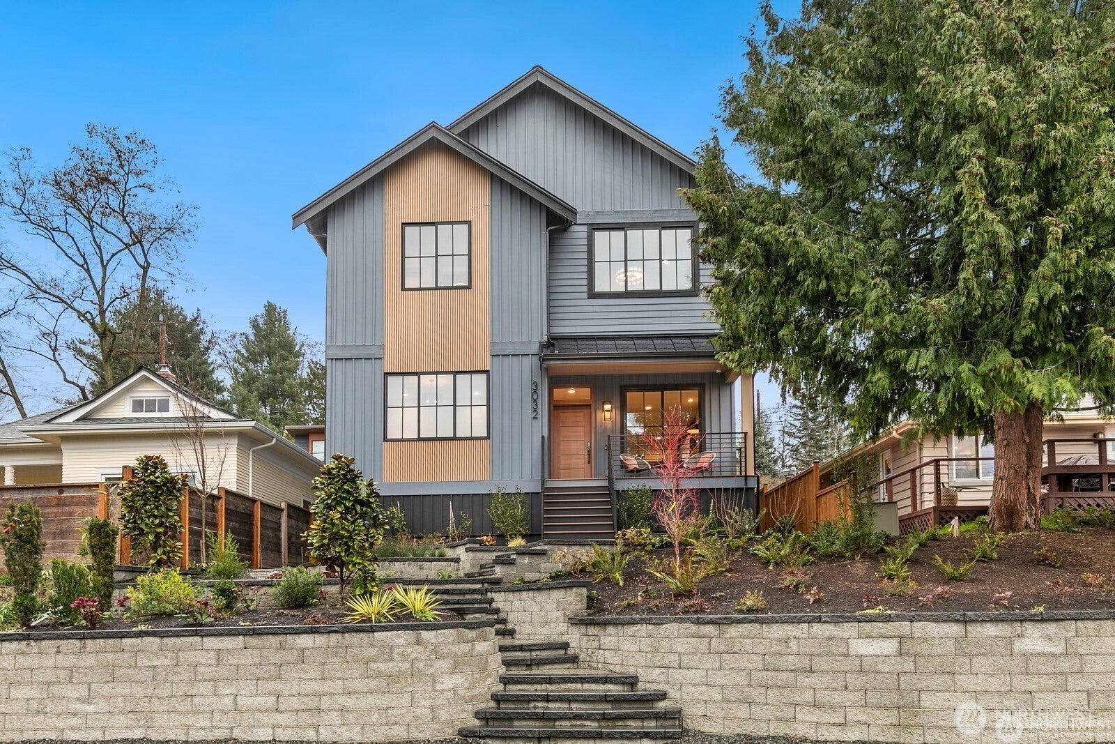 3032 NE Blakeley Street — photo