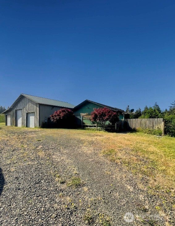 55 Wilson Lane — photo