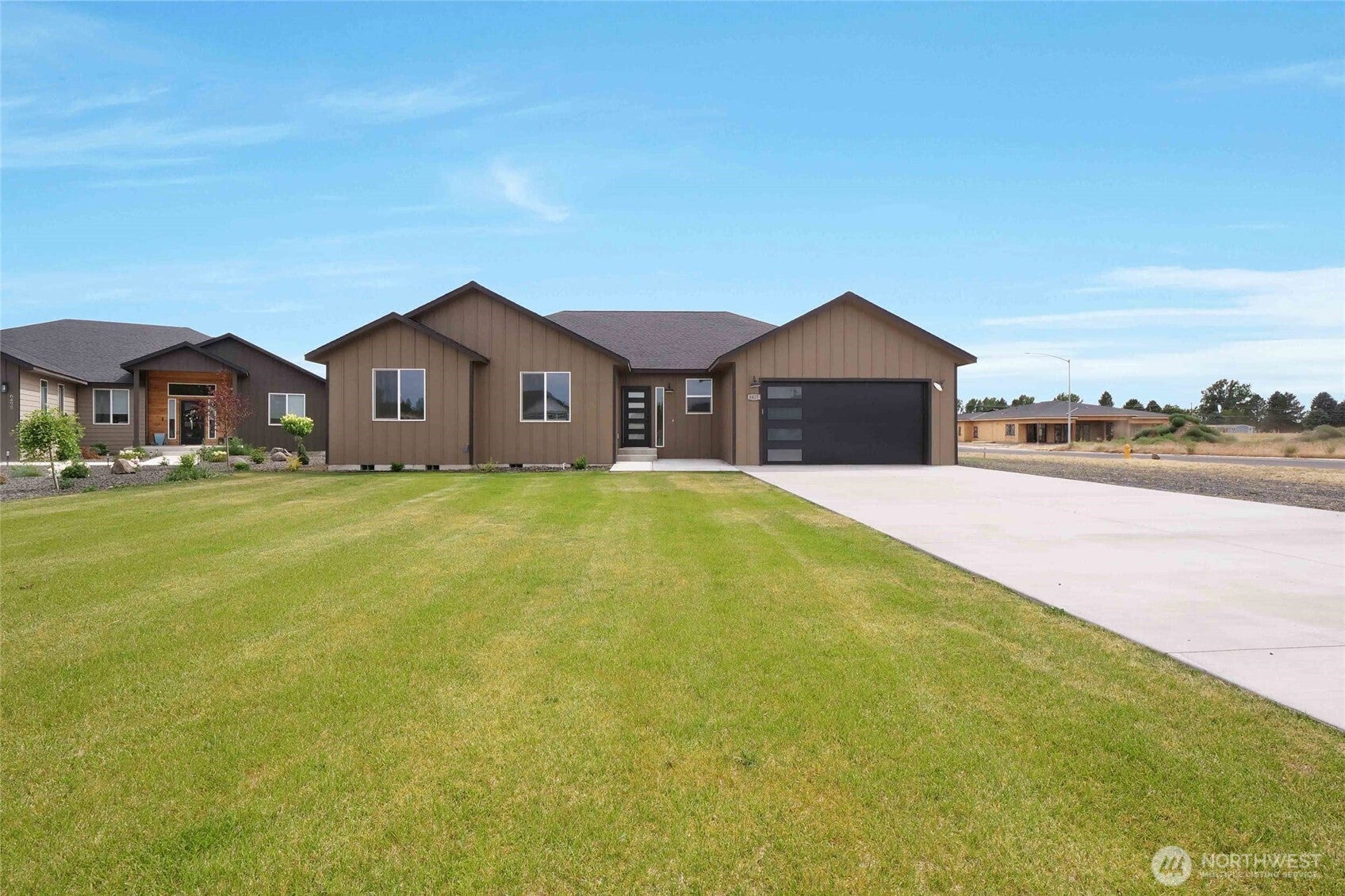 6425 Road 2.15 NE — photo