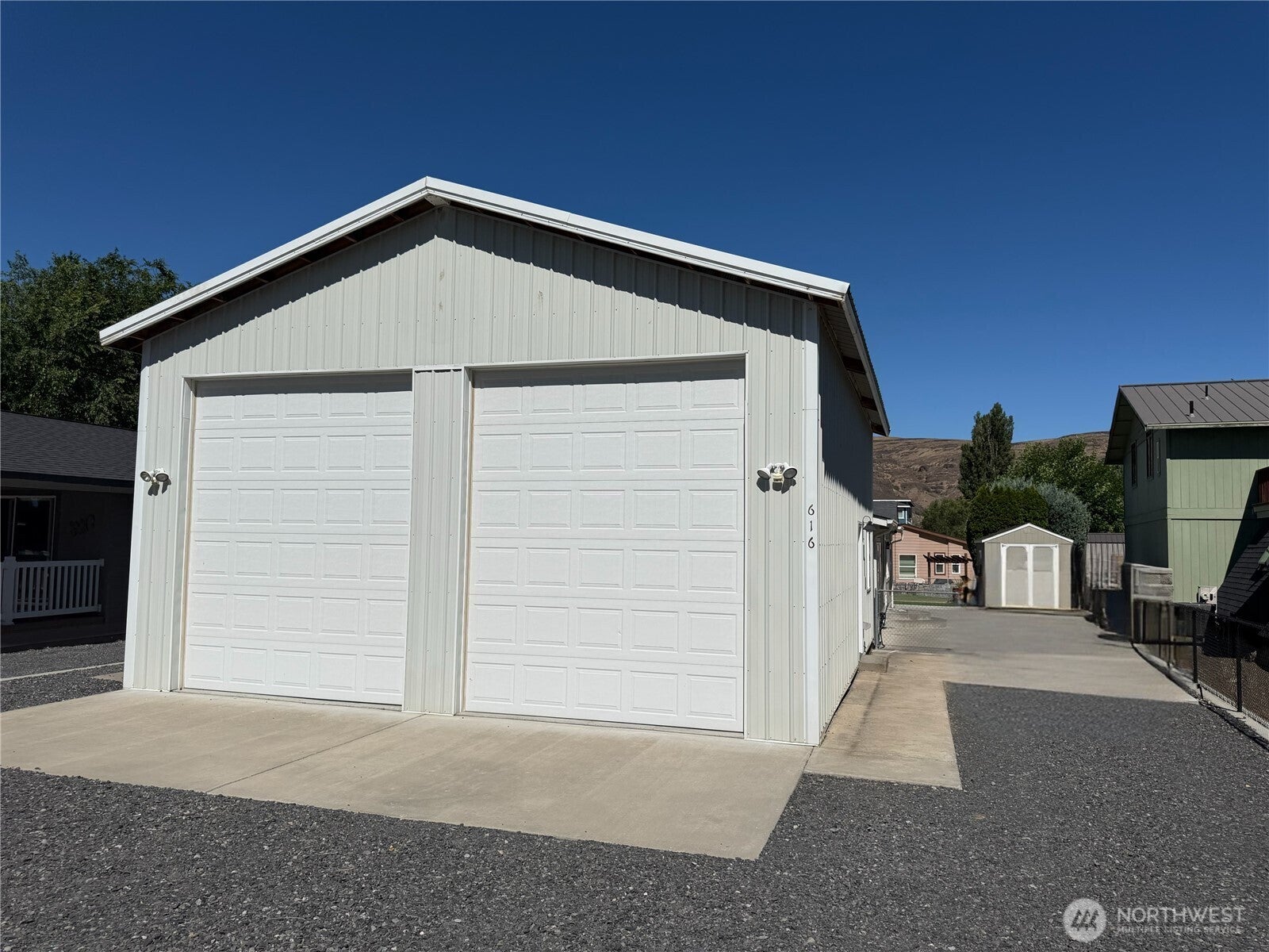 616 Hunter Avenue SW — photo