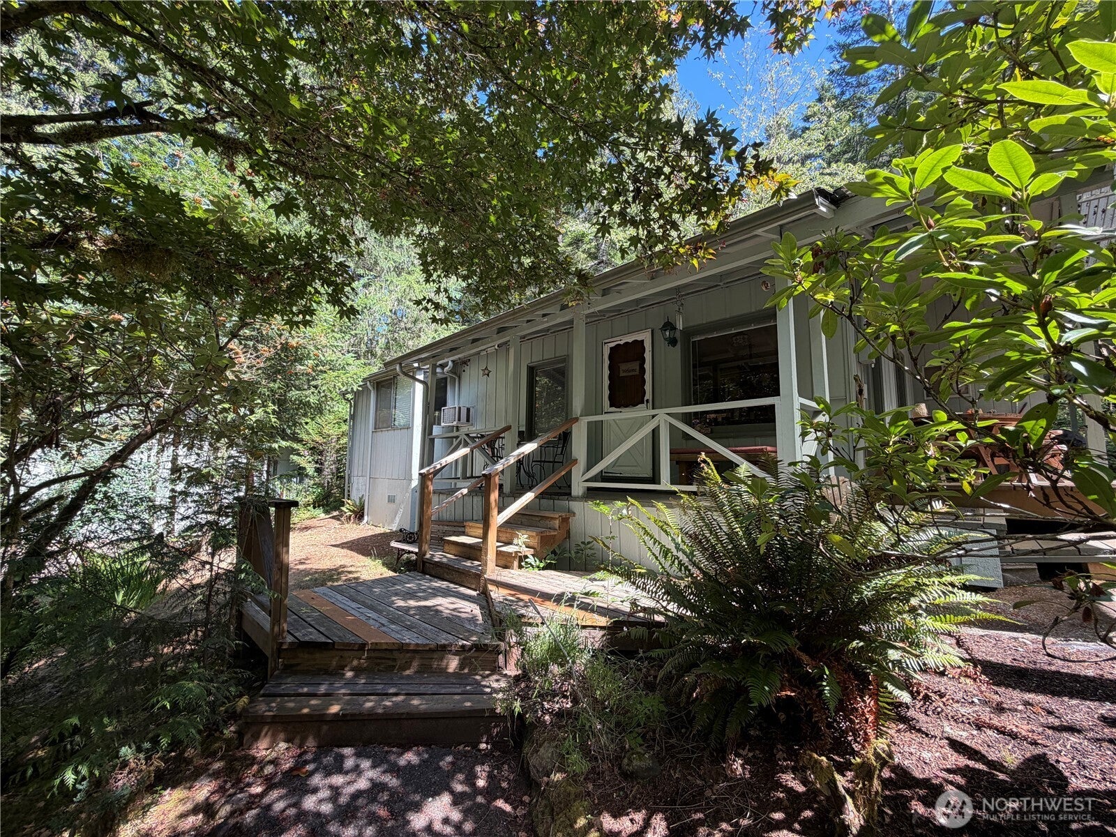 10 Creek Court — photo