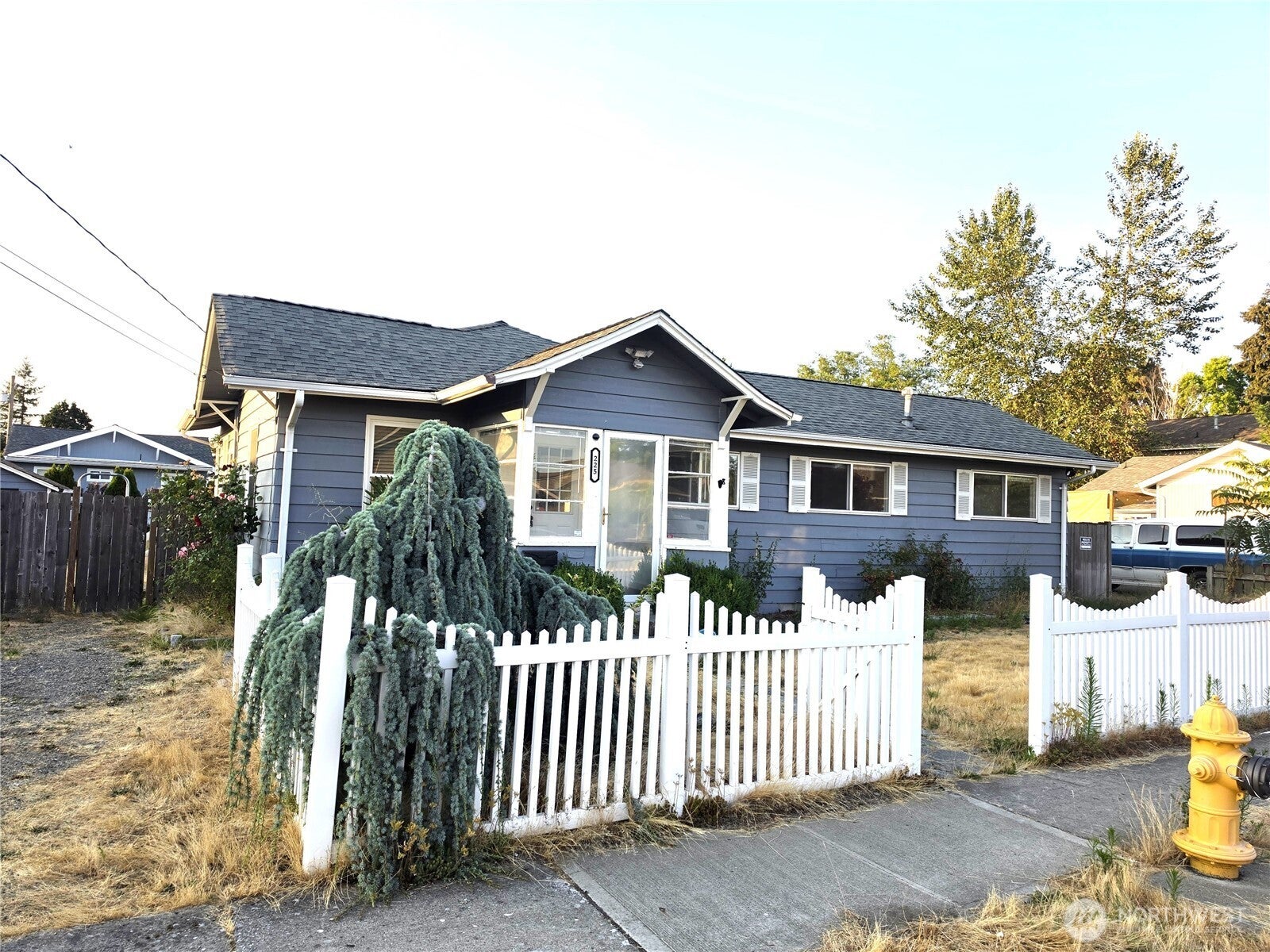 225 14th Street SE — photo