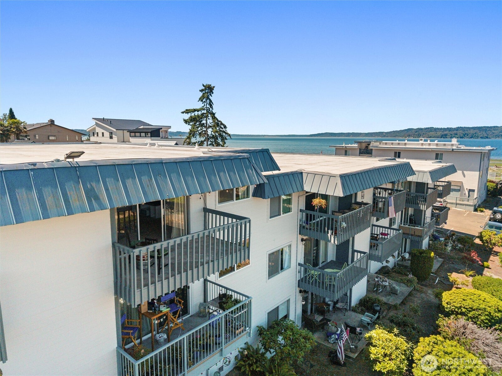 23007 Marine View Drive S B305 — photo