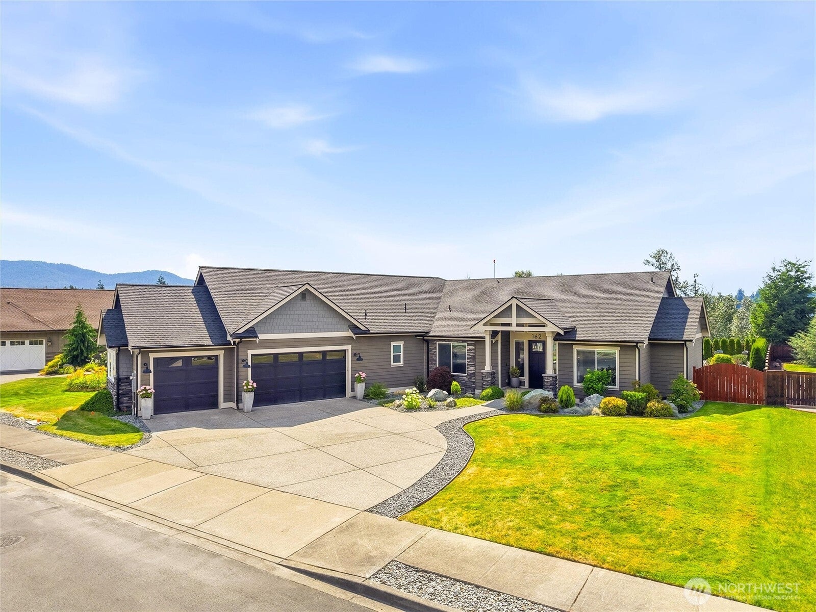 162 Mountain Crest Lane — photo