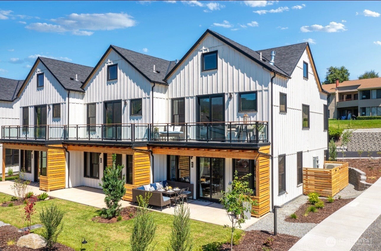 1 Ponderosa Court 4C — photo