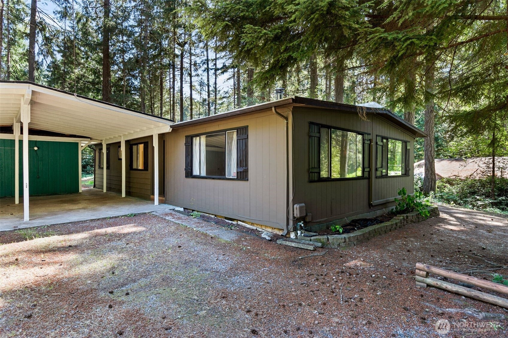 14011 Hollyburn Lane NW — photo