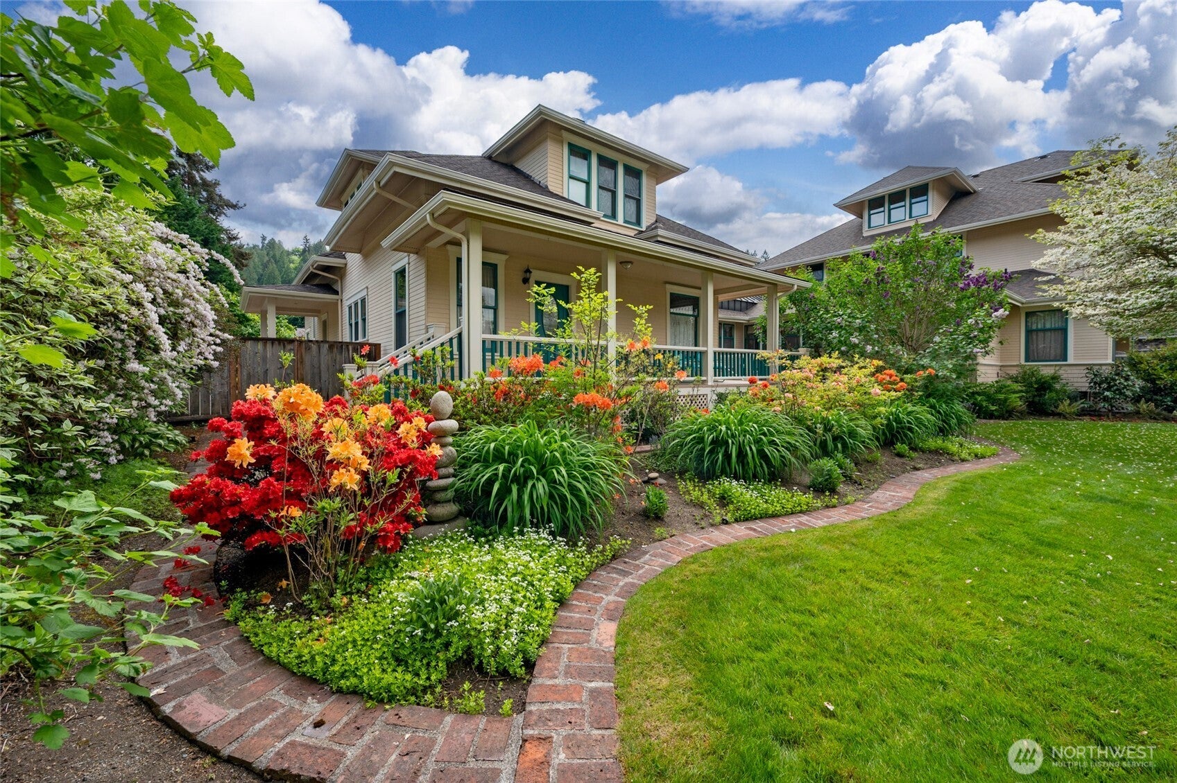 10425 E Riverside Drive, Bothell, WA 98011 — photo 3