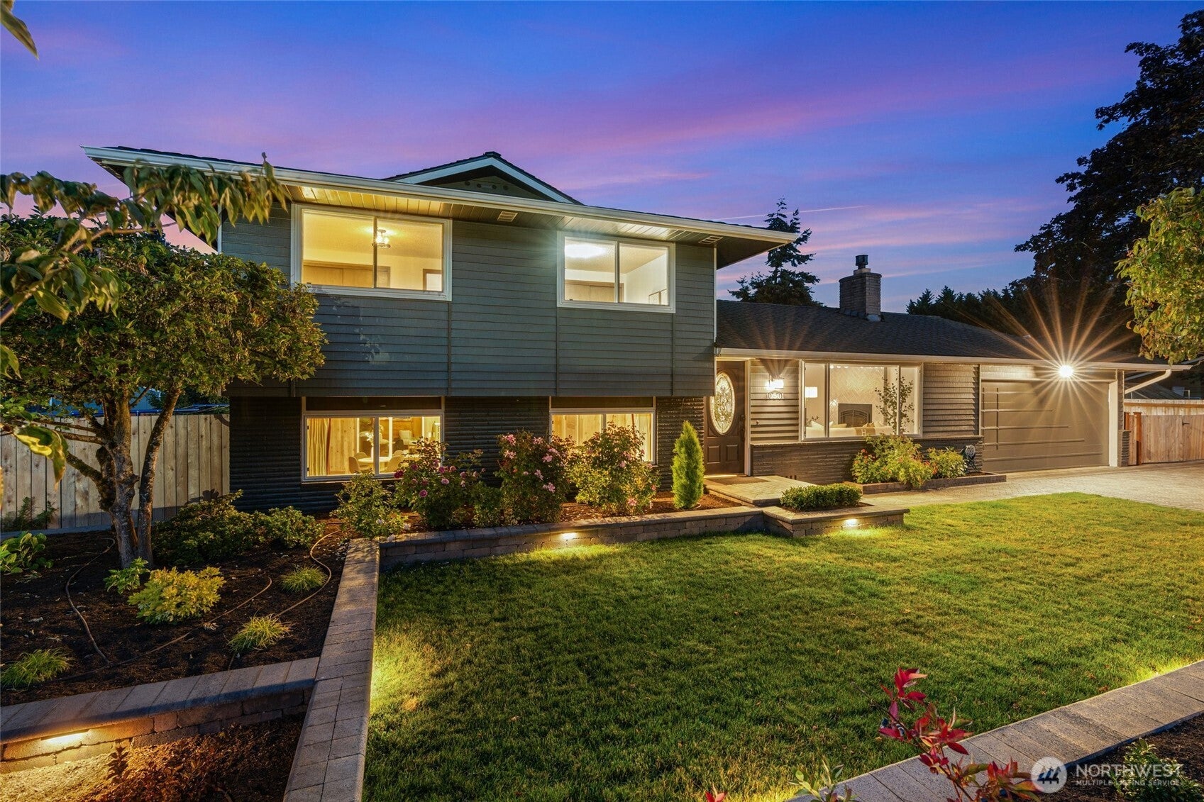 10501 25th Drive SE — photo