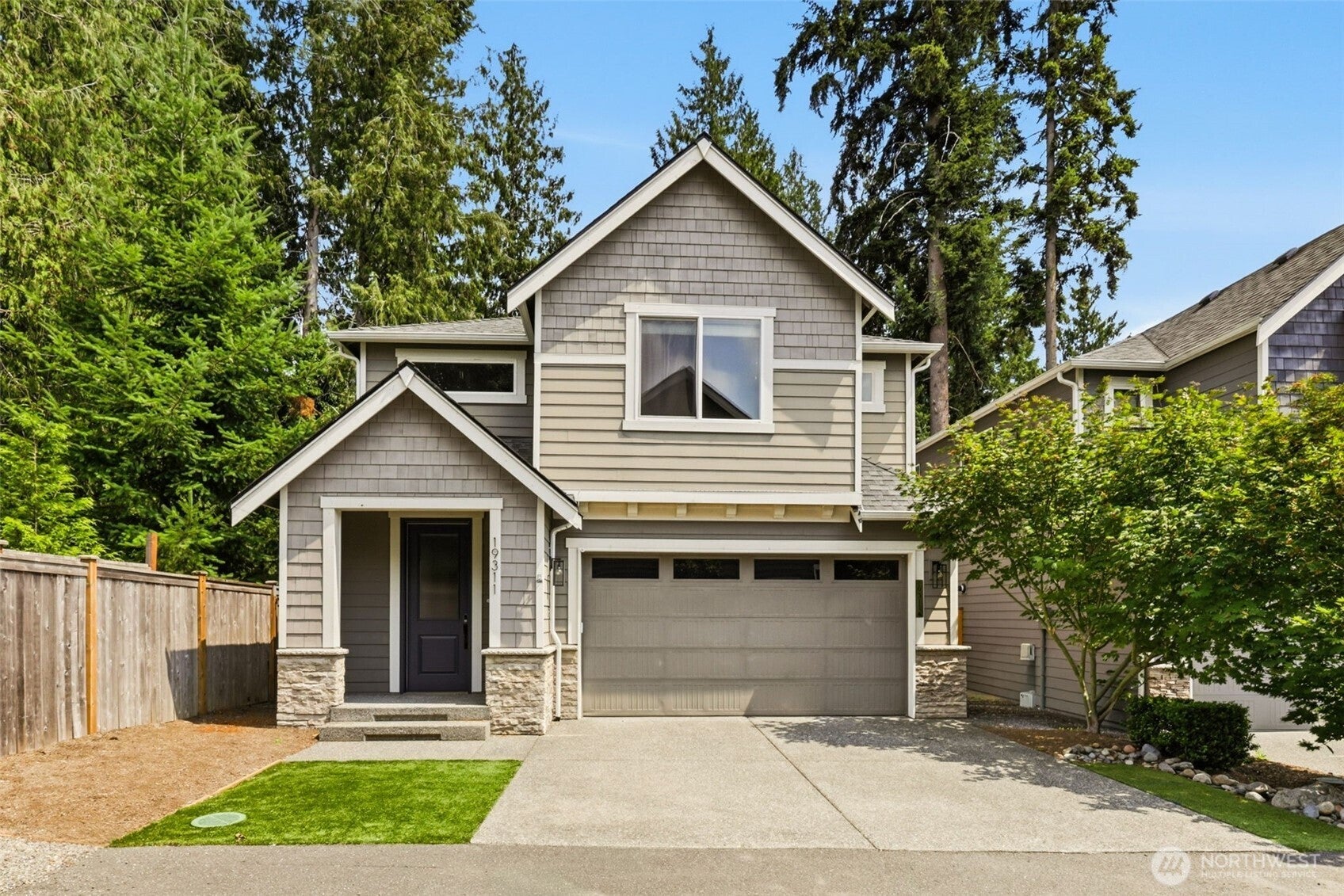 19311 Meridian Drive SE — photo