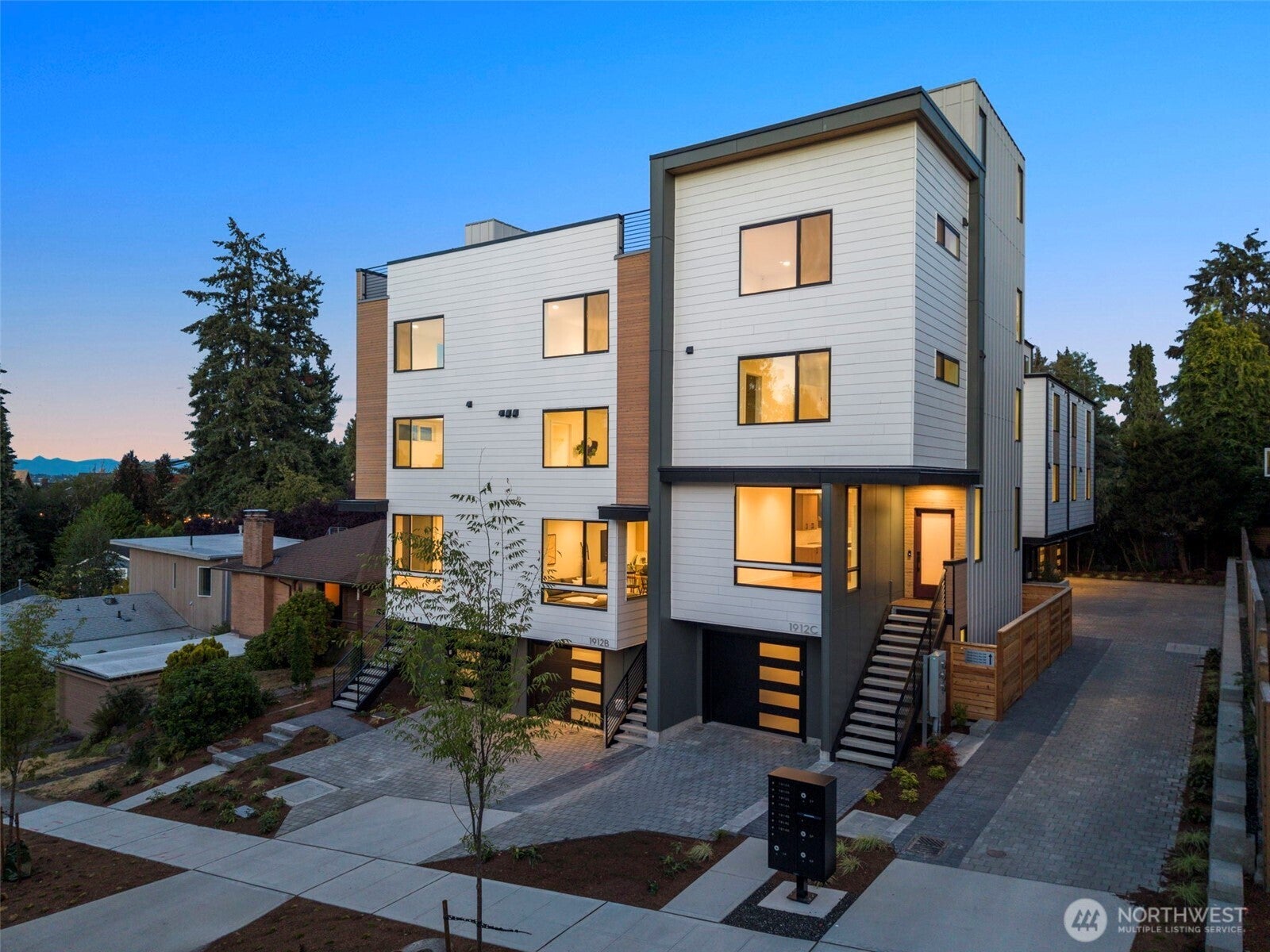 1912 Ferry Avenue SW — photo