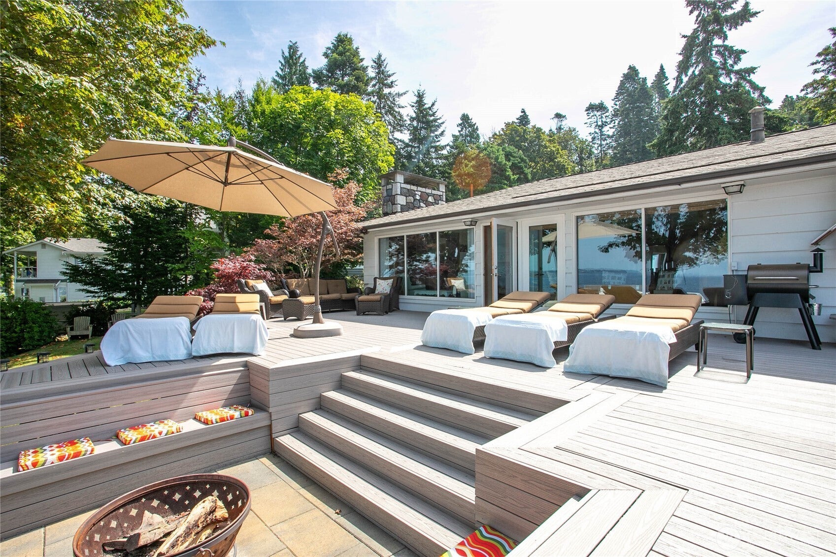 8693 Oertel Drive — photo