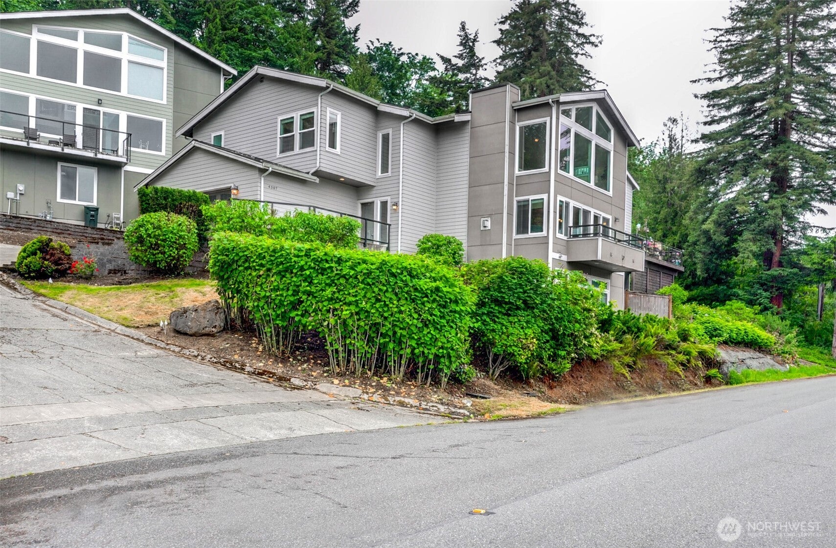4307 166th Lane SE — photo