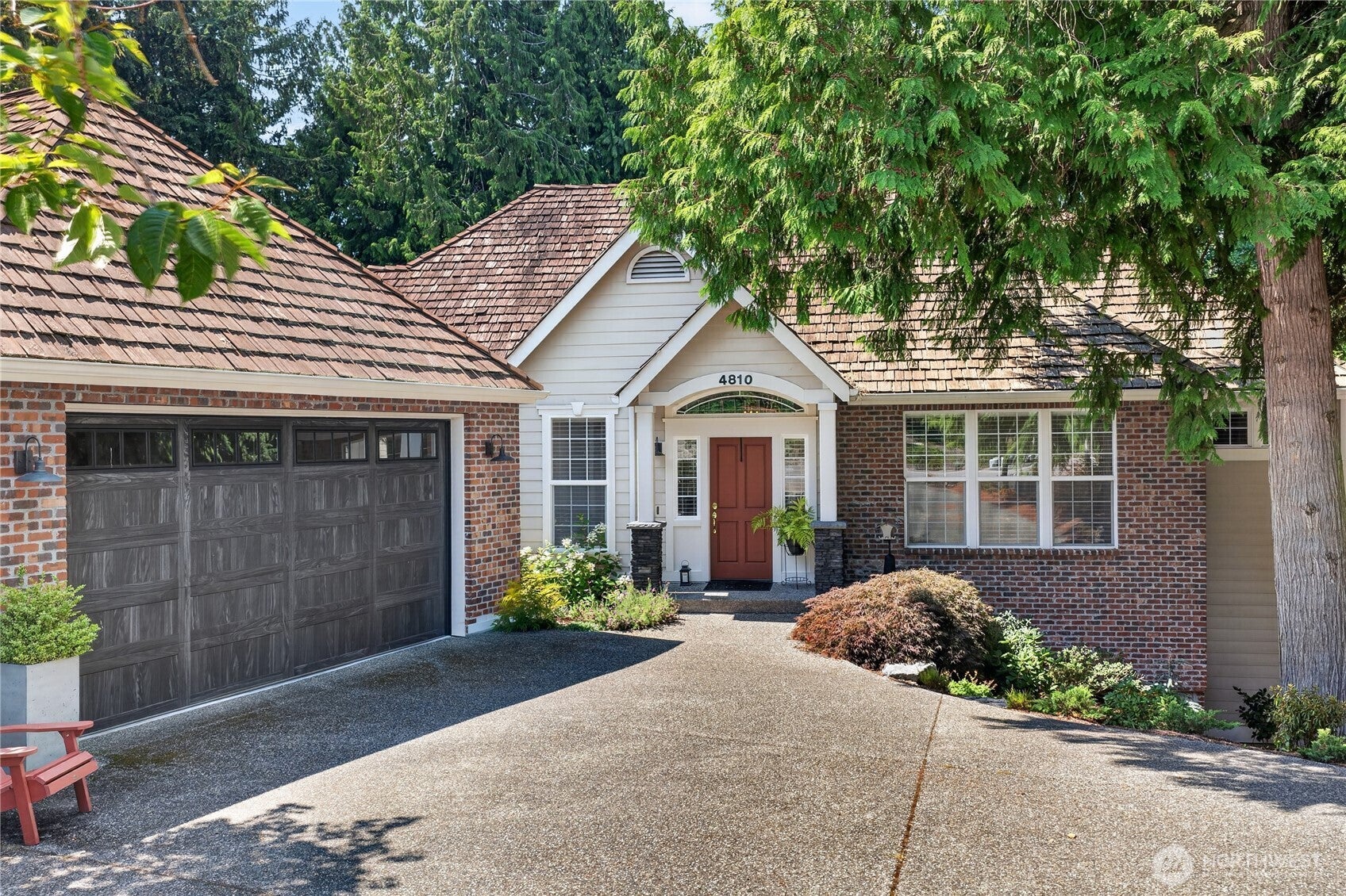 4810 Green Hills Court — photo