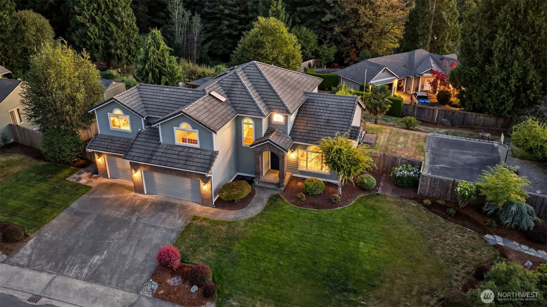 1404 Amber Boulevard SE — photo