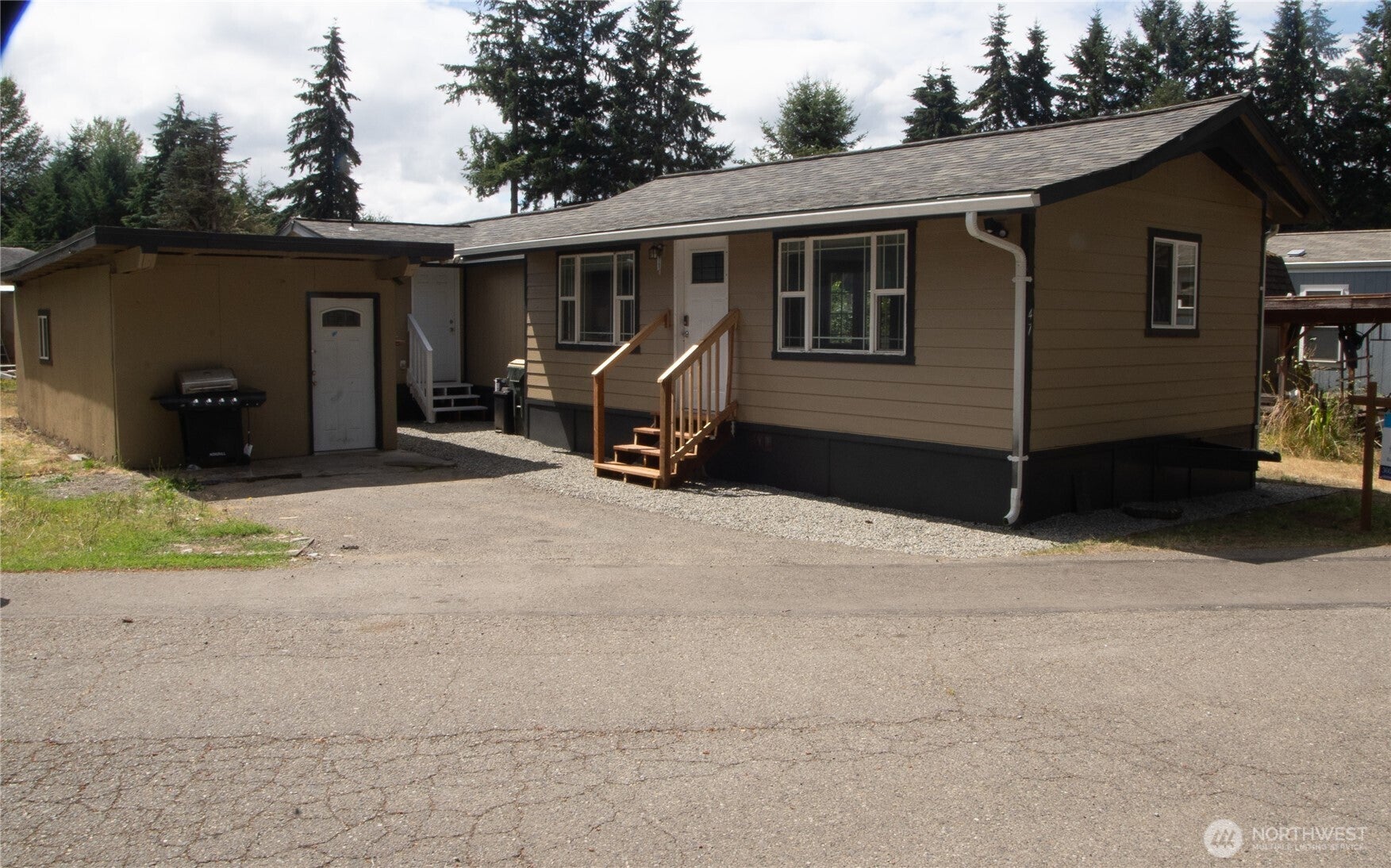 6200 Fair Oaks Rd SE 47 — photo