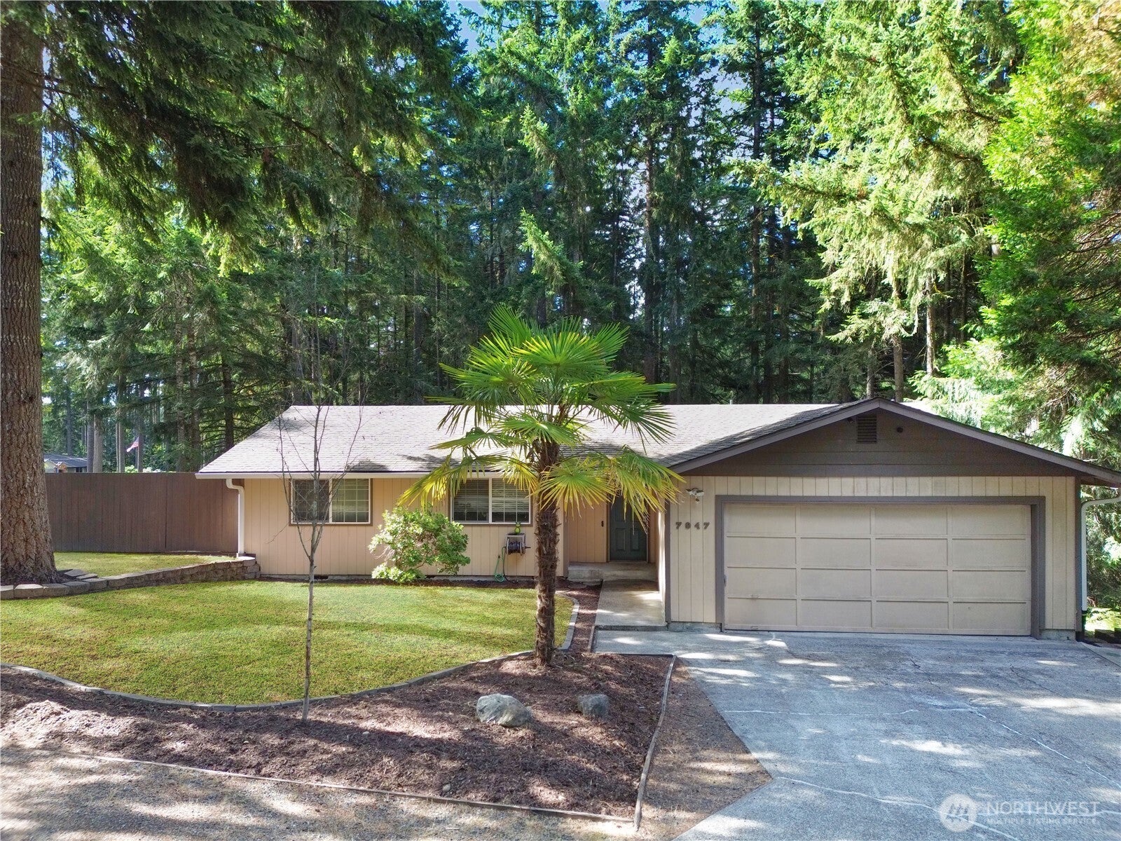 7947 Dunlin Court SE — photo