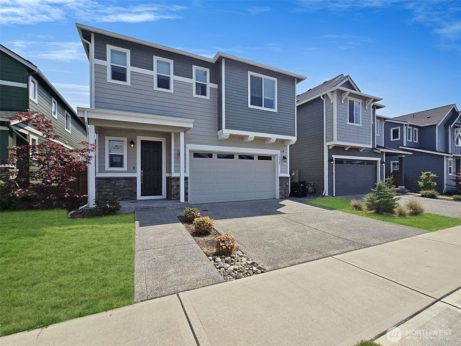 15005 Tyee Drive E — photo