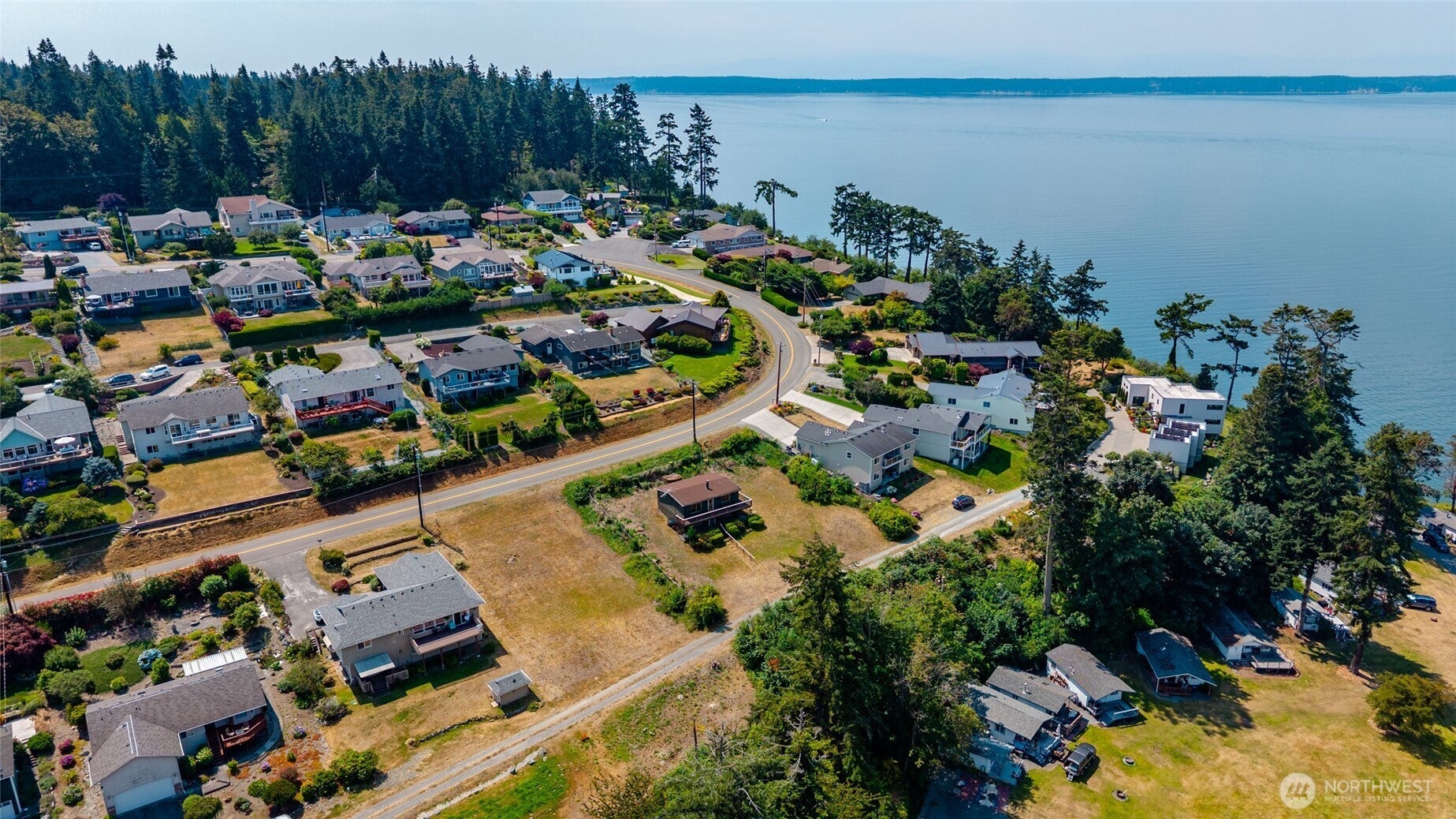 881 Rocky Point Drive — photo