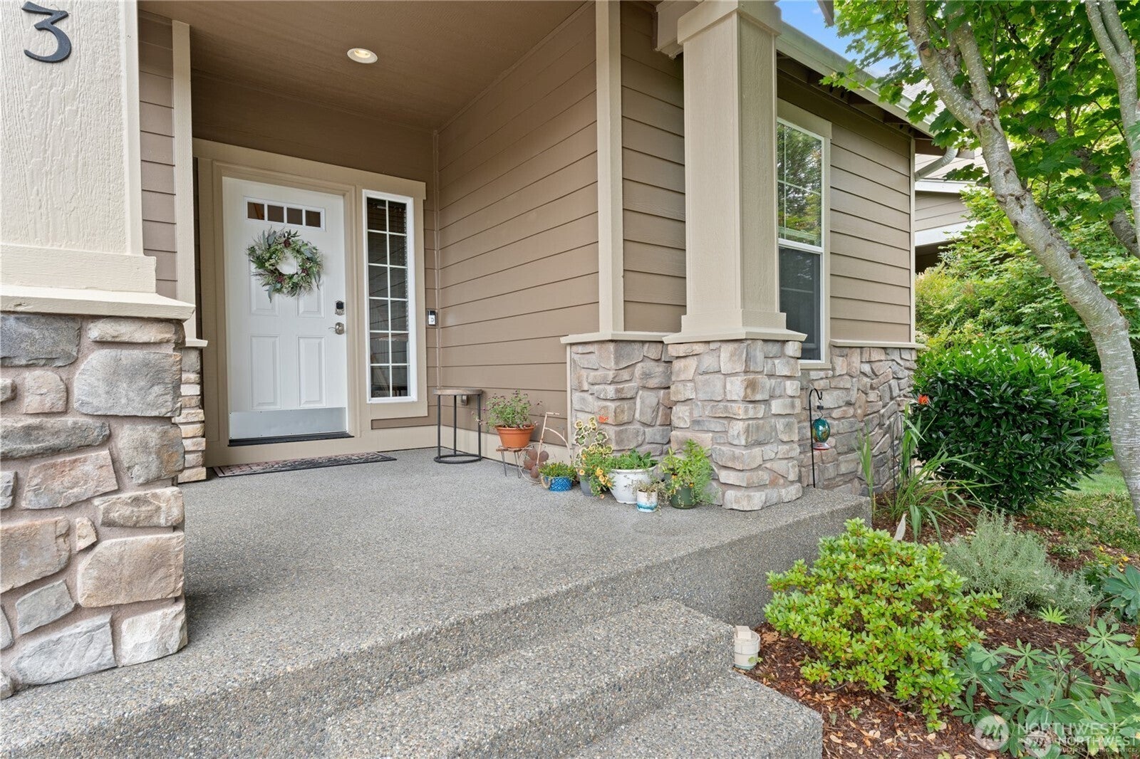 7123 Prism Street SE — photo