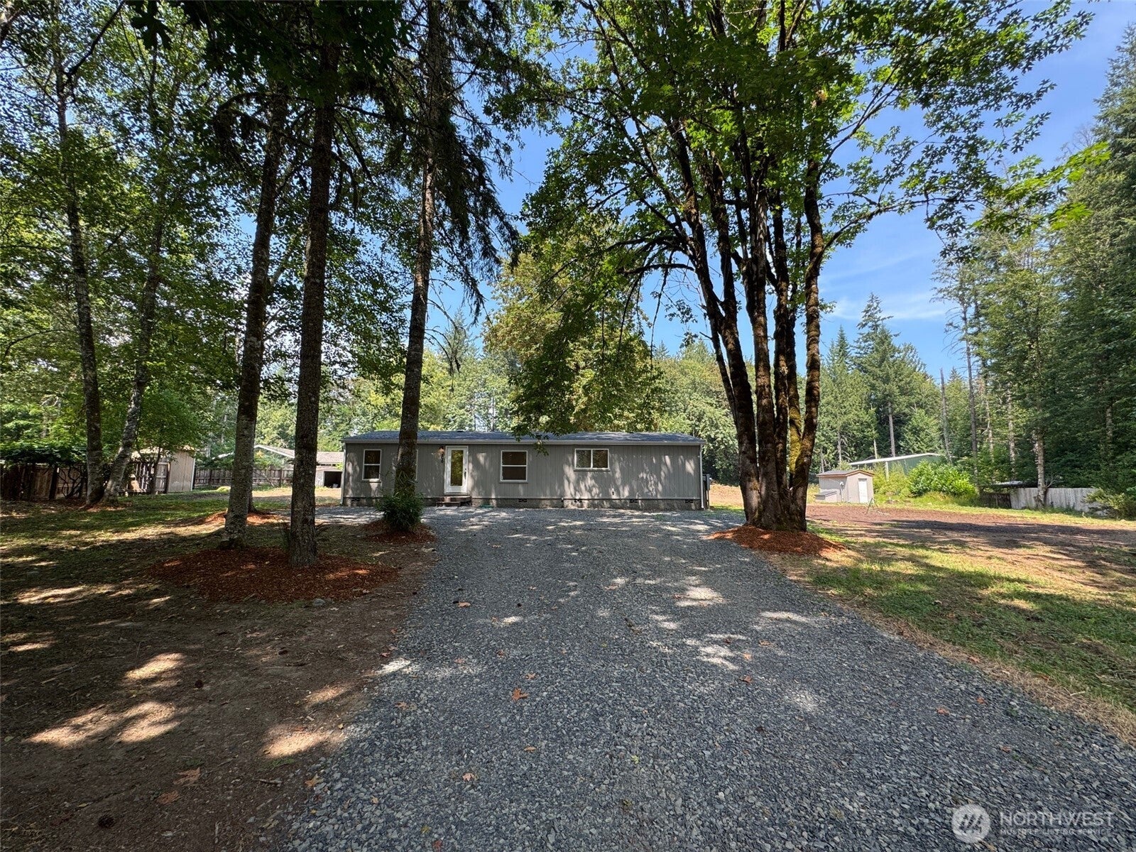 206 Tara Lane — photo