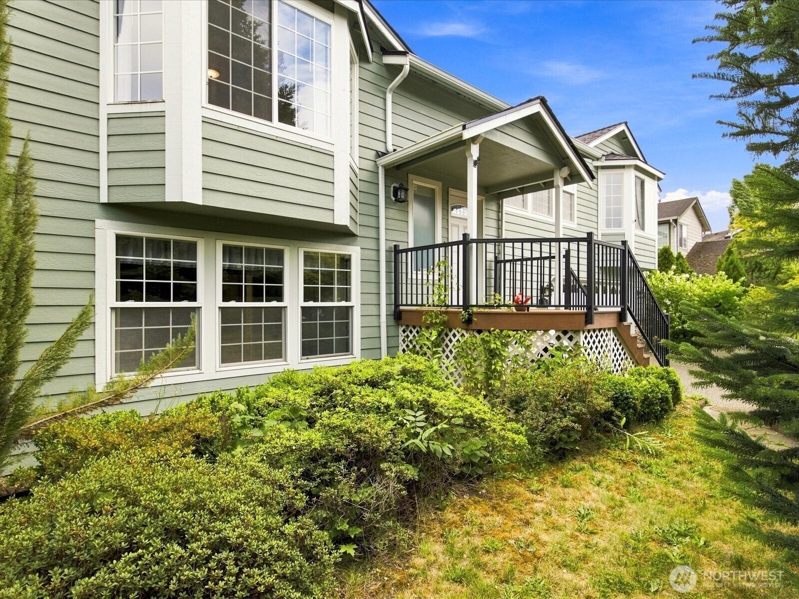 206 Orting Avenue NW — photo