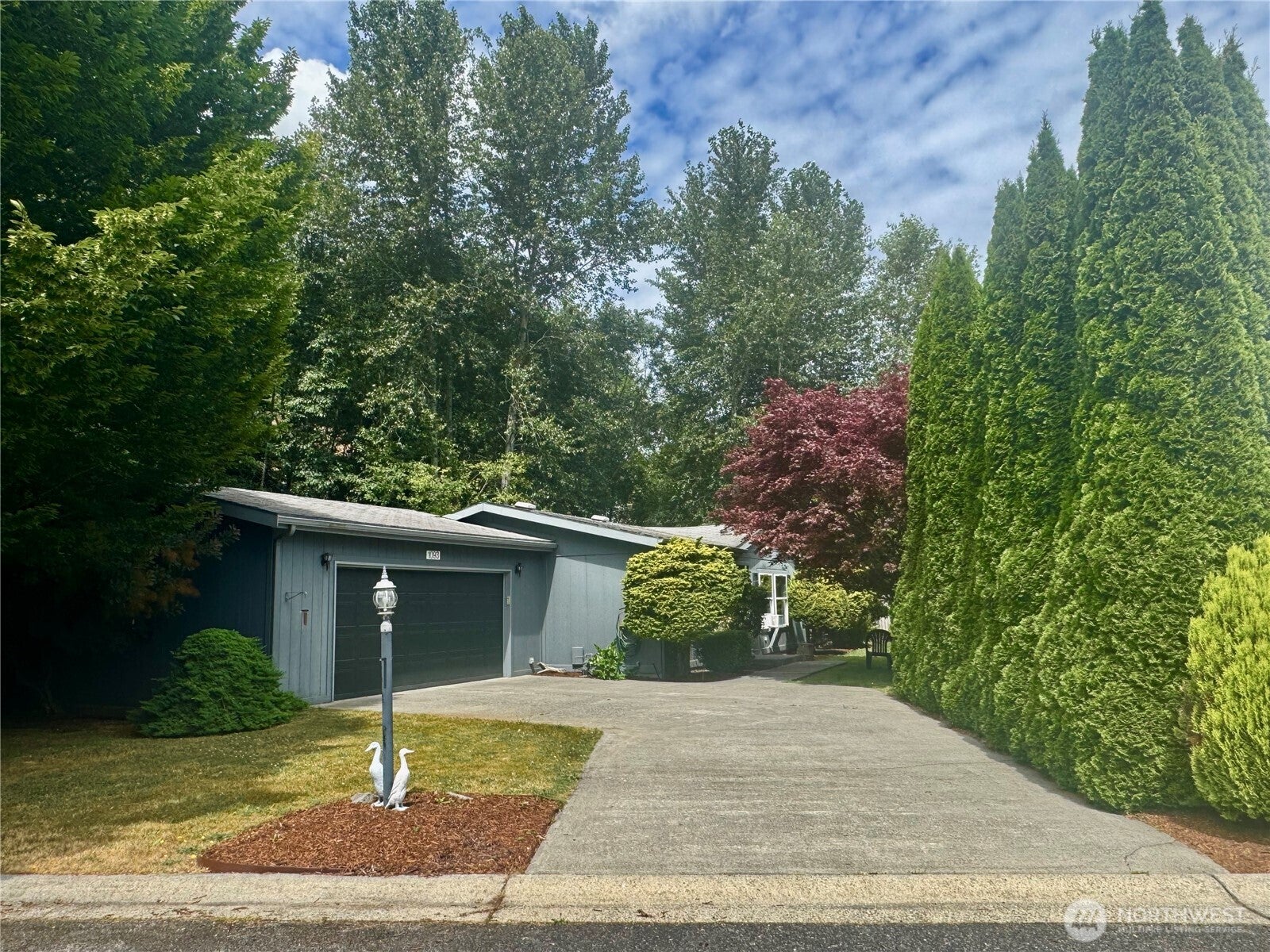 1093 Todd Place 23 — photo