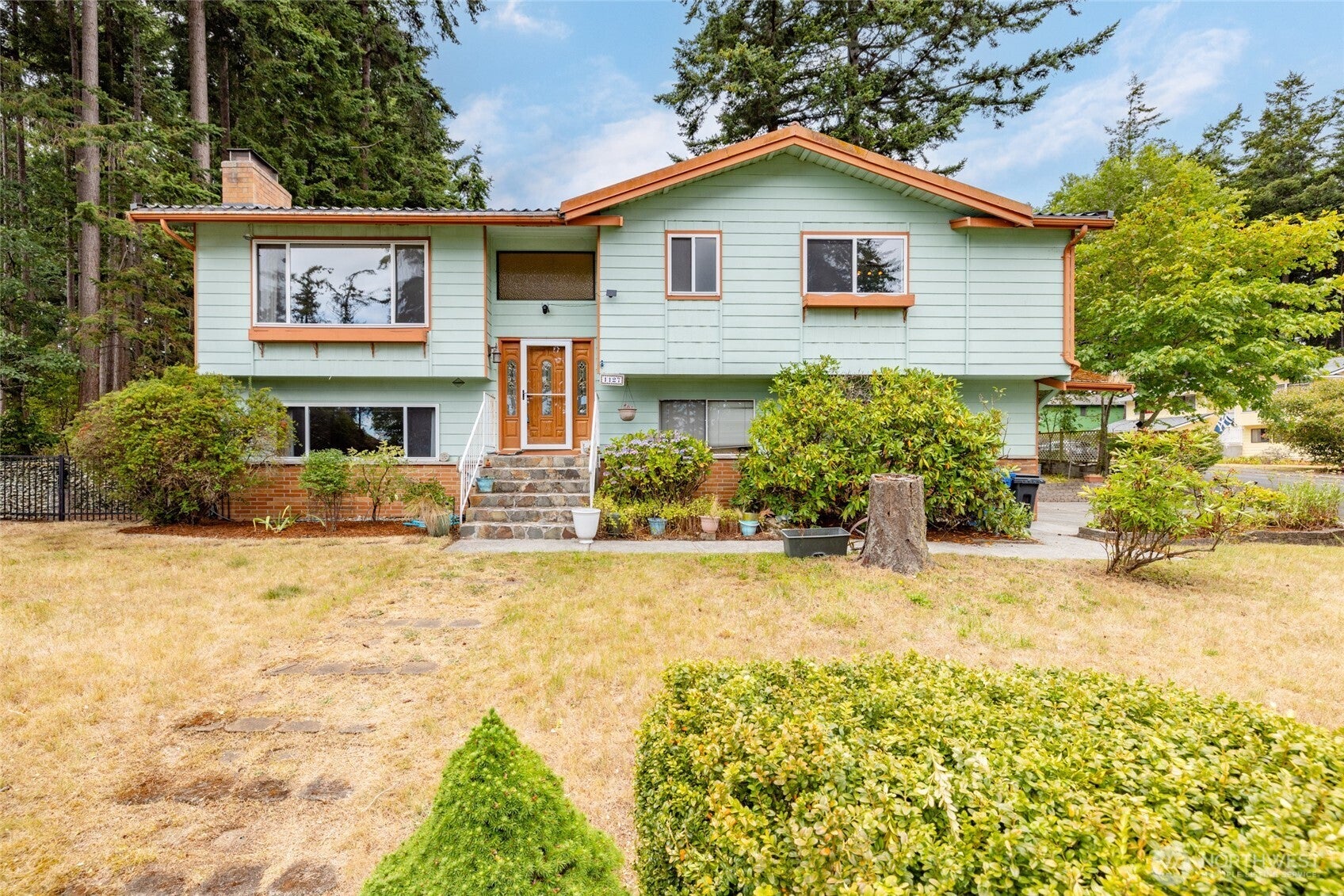 1127 SW Fairhaven Drive — photo
