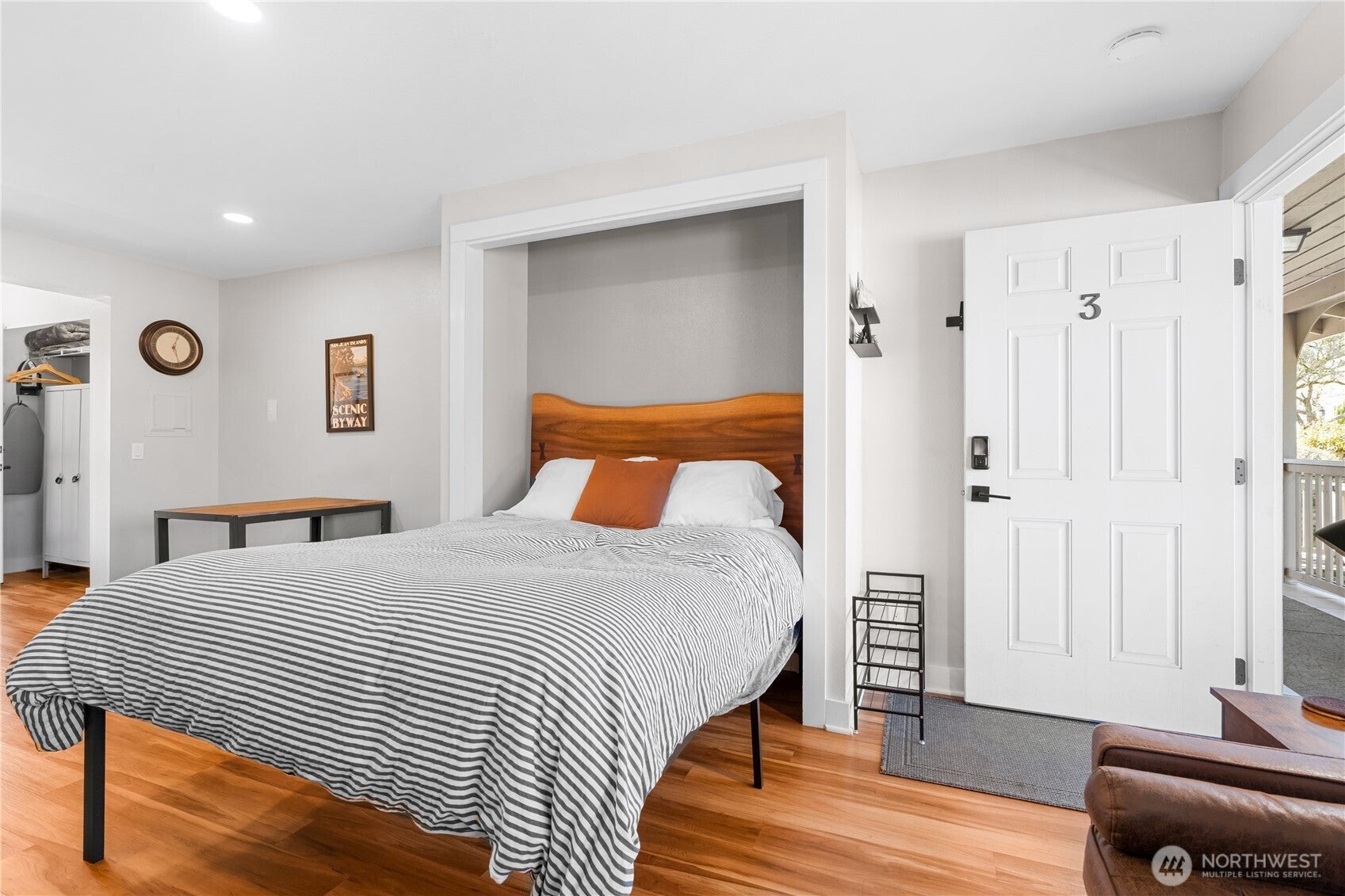 250 Tucker Avenue 3 — photo