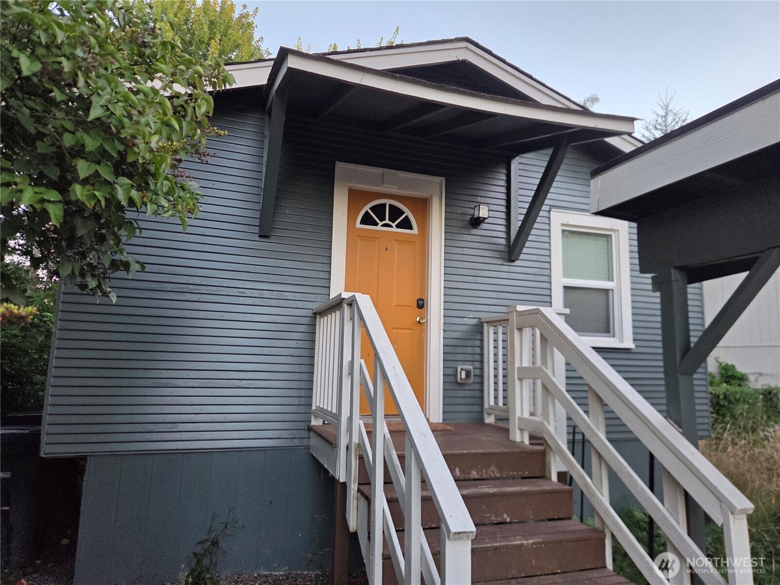 580 Sroufe Street — photo