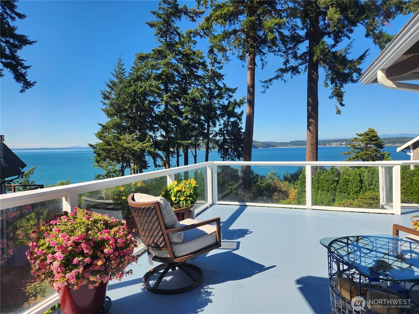 2426 Eastpoint Drive — photo