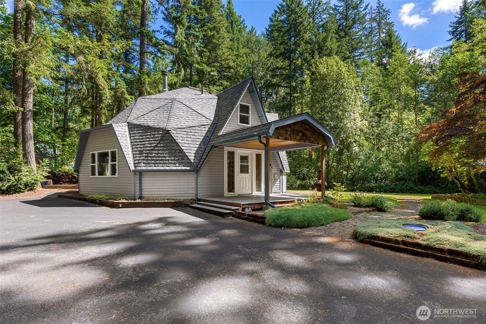 15900 Clear Creek Road NW — photo
