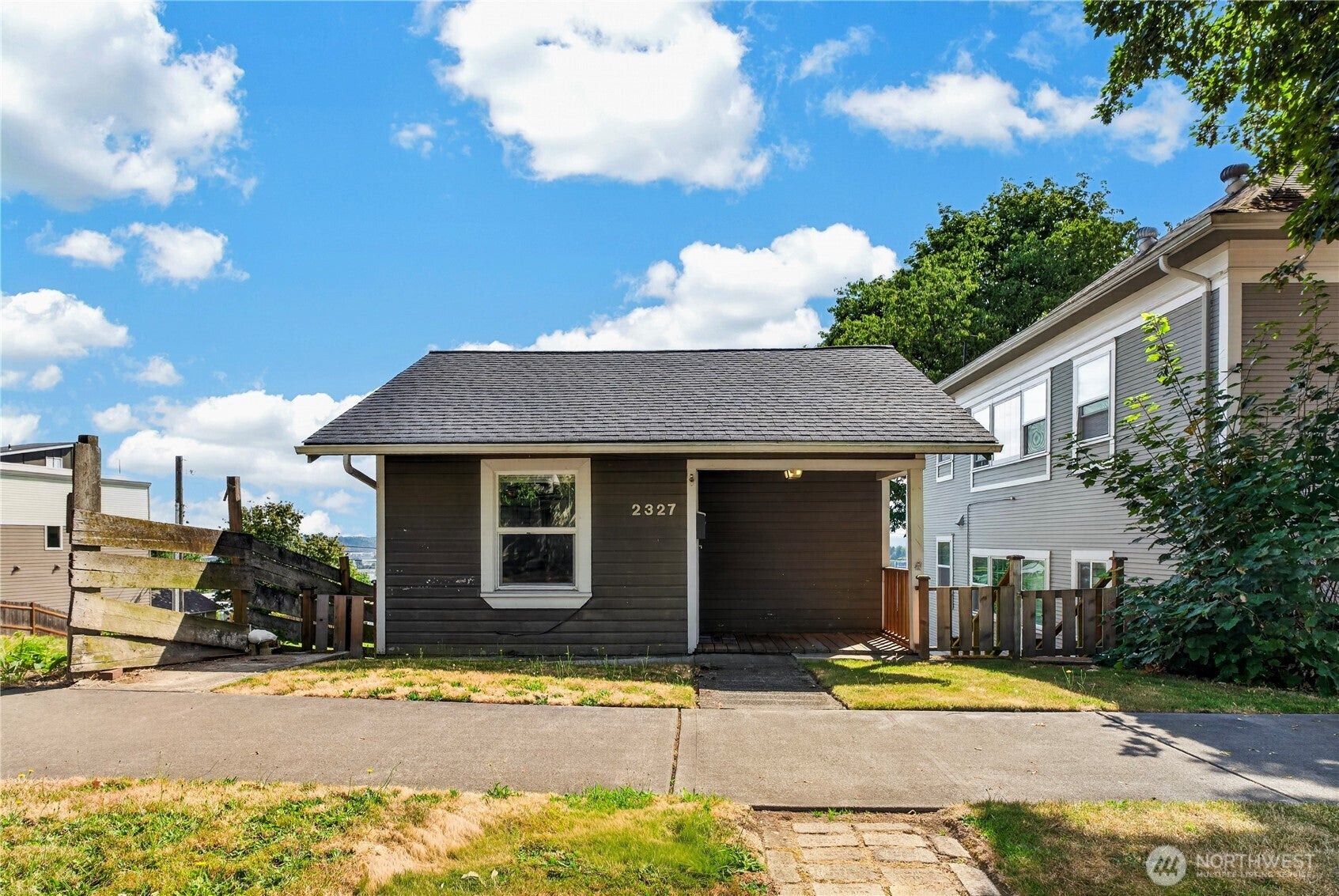 2327 S G Street — photo